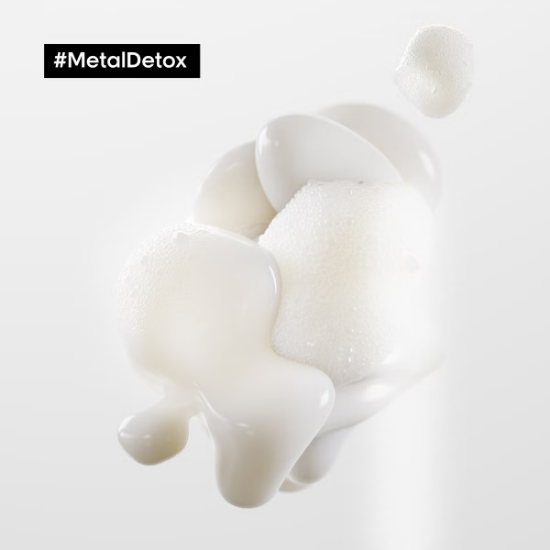 Picture of L'Oréal Professionnel Metal Detox Sulphate Free Shampoo 300ml for breakage & colour protection against hard water